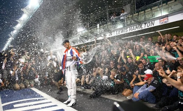 Lewis Hamilton獲得世界冠軍(photo:F1官網)/金享娛樂城